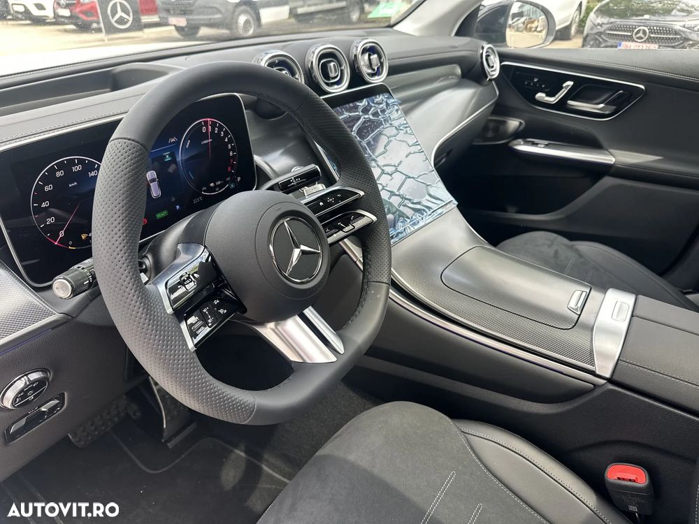 Mercedes-Benz GLC 300 e 4Matic 9G-TRONIC AMG Line Advanced - 20