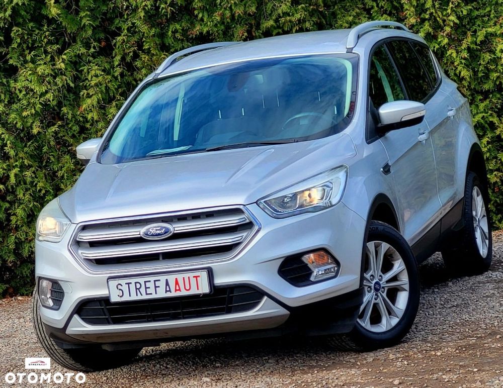 Ford Kuga - 31