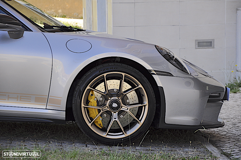 Porsche 911 (992) GT3 Touring Package - 19