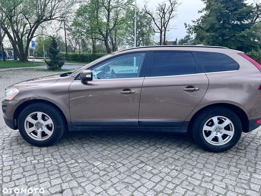 Volvo XC 60 - 2