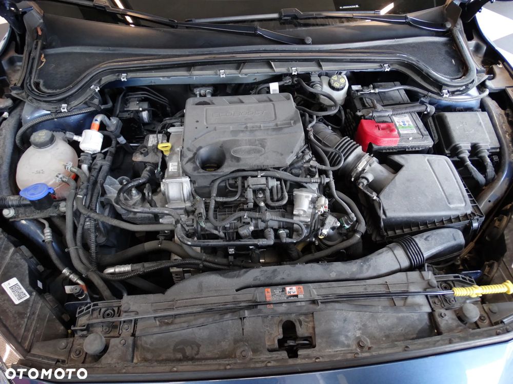 Ford Focus 1.0 EcoBoost SYNC Edition ASS PowerShift - 36