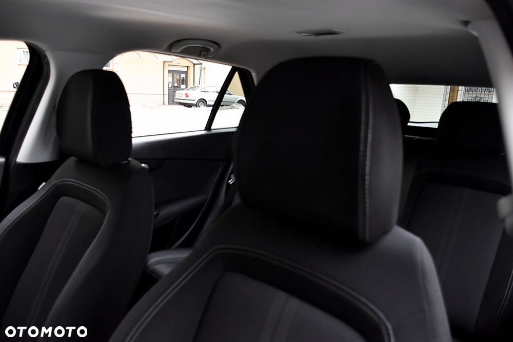 Fiat Tipo 1.4 T-Jet 16v Lounge - 33