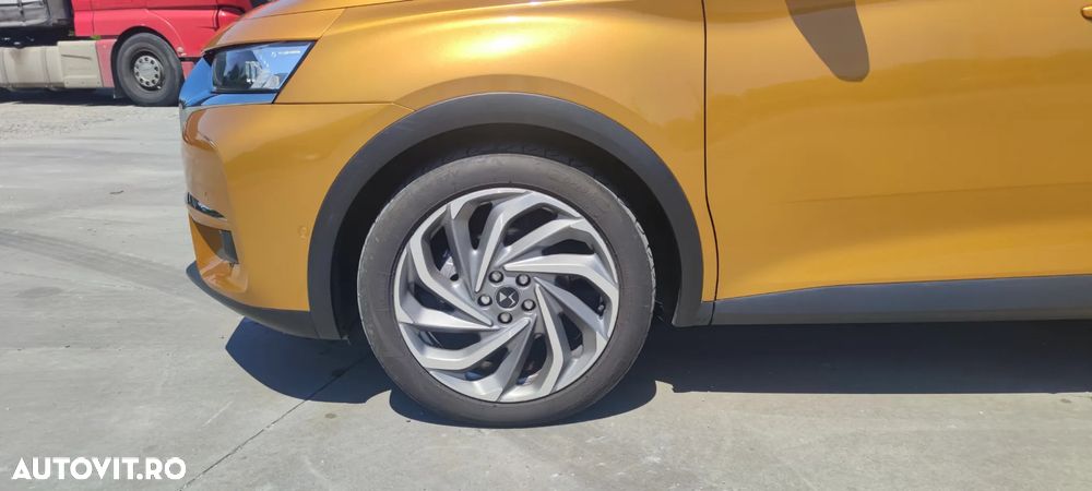 DS Automobiles DS 7 Crossback DS7 1.5 BlueHDi 130 S&S EAT8 PERFORMANCE LINE + - 22