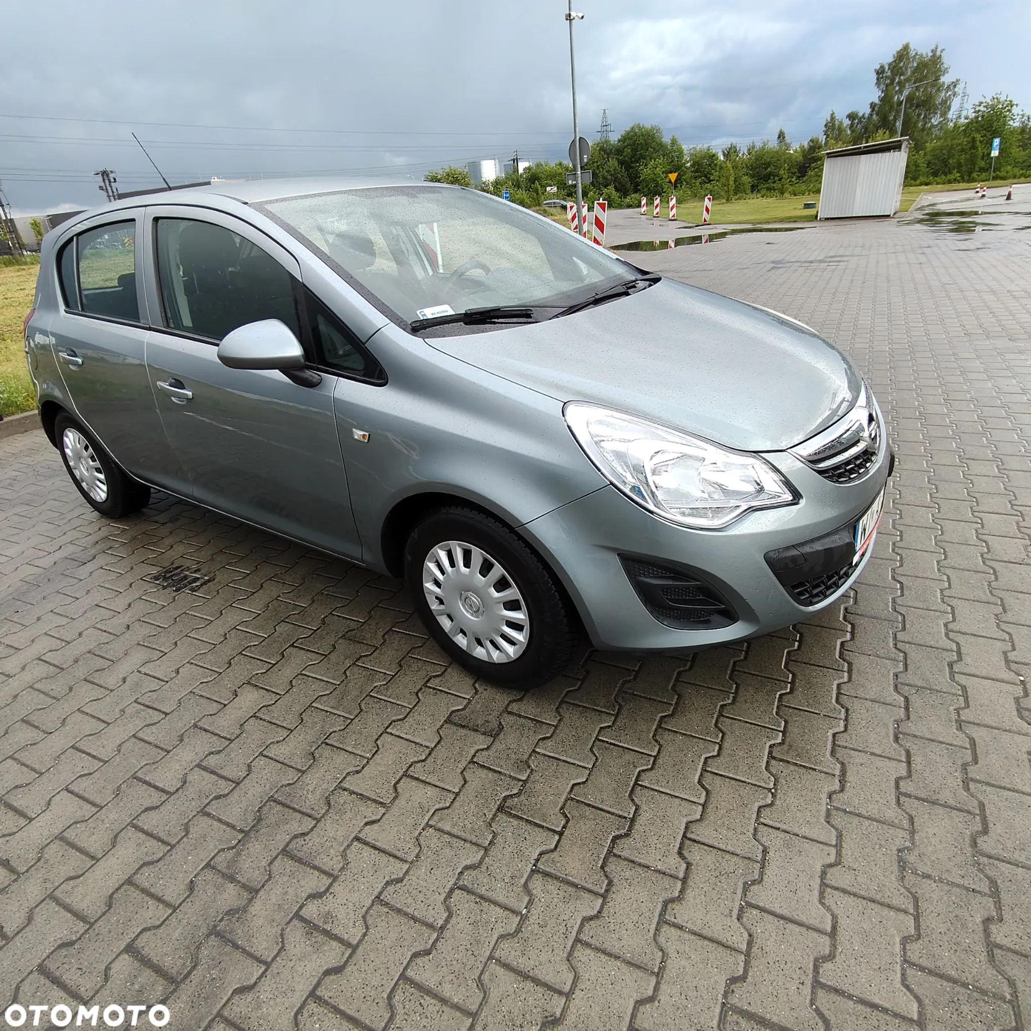 Opel Corsa 1.2 16V Enjoy - 4