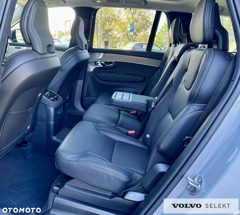 Volvo XC 90 - 18