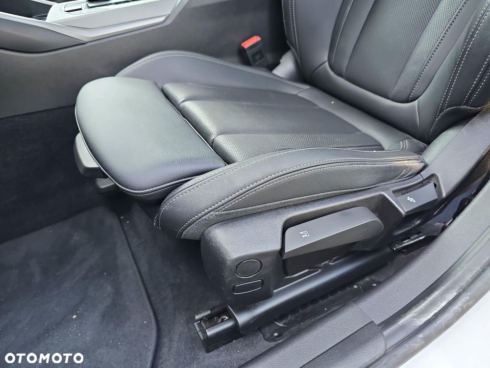 BMW Seria 3 - 25
