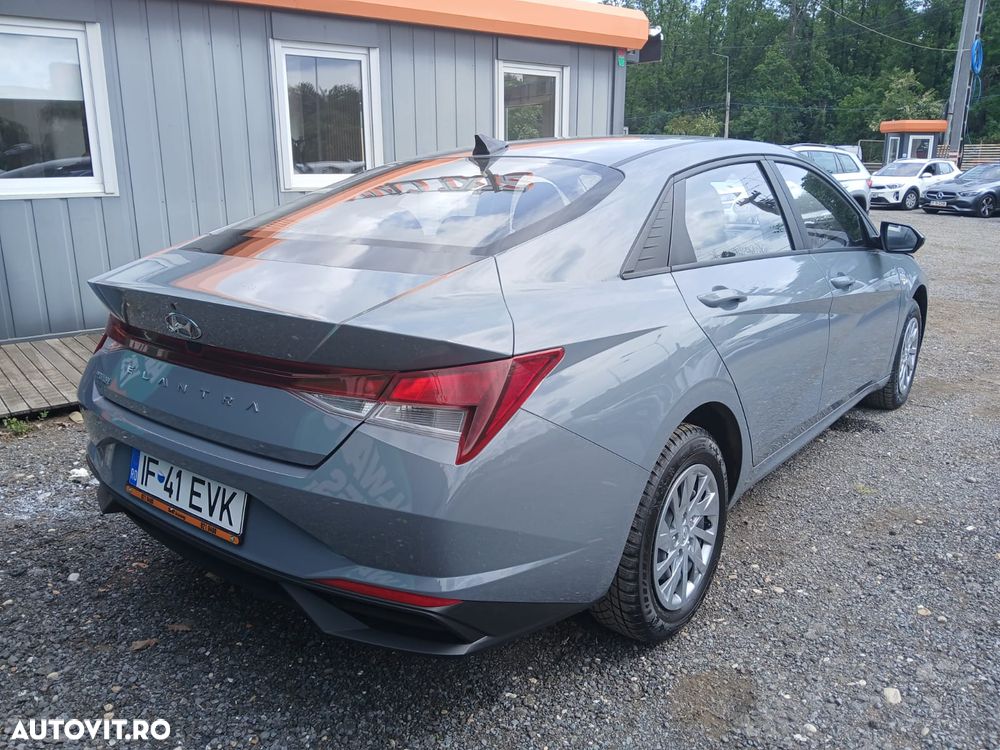 Hyundai Elantra 1.6 l 123 CP 6MT Comfort - 5