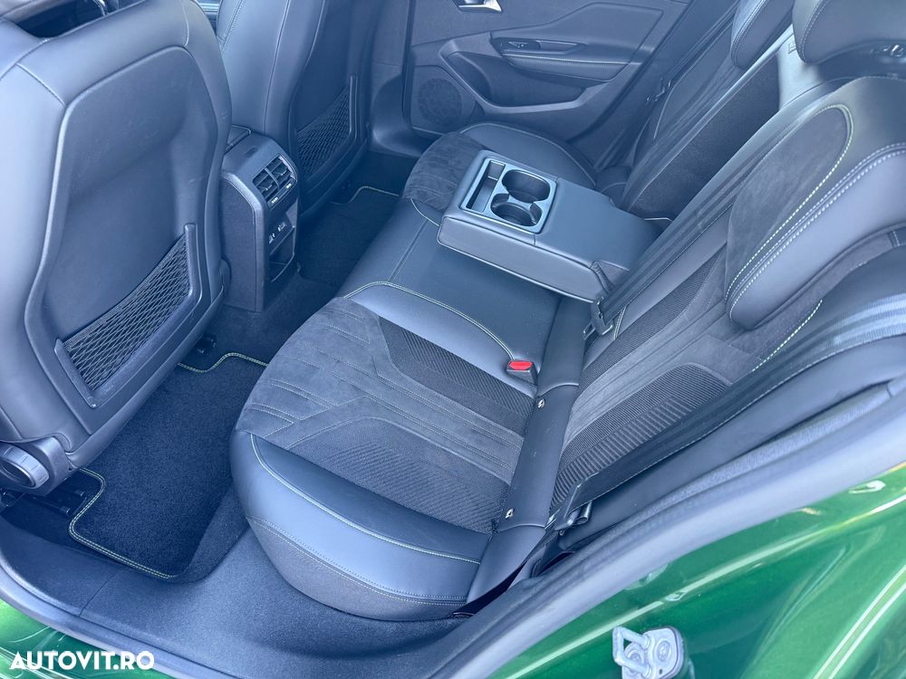 Peugeot 308 PureTech 130 GPF EAT8 Stop & Start GT - 32