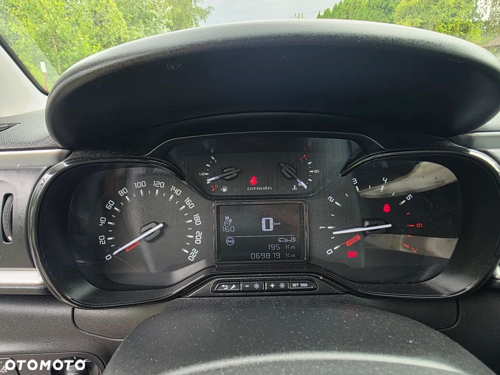 Citroën C3 1.2 PureTech Shine - 23