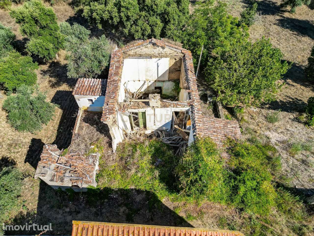 Quinta com 1.600m² de terreno, Casa com 160m2, recuperação total, Mour - Grande imagem: 5/49