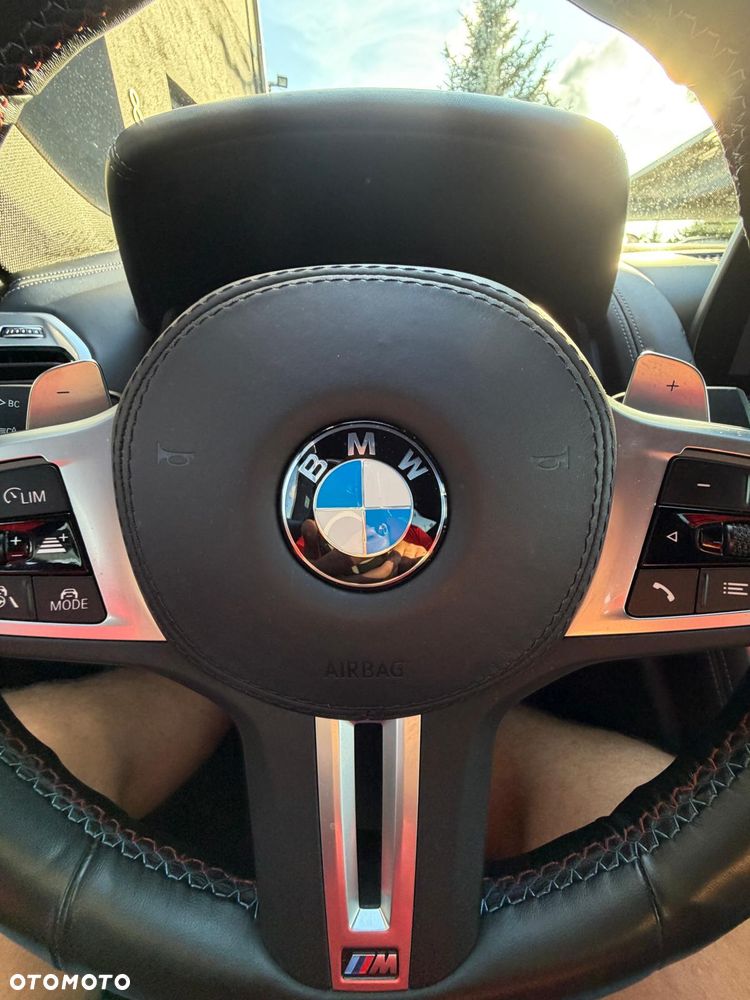 BMW Seria 8 - 13