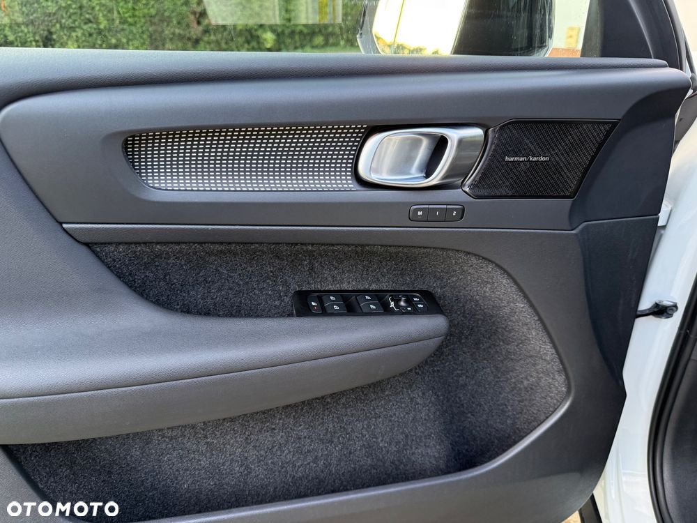 Volvo XC 40 - 16