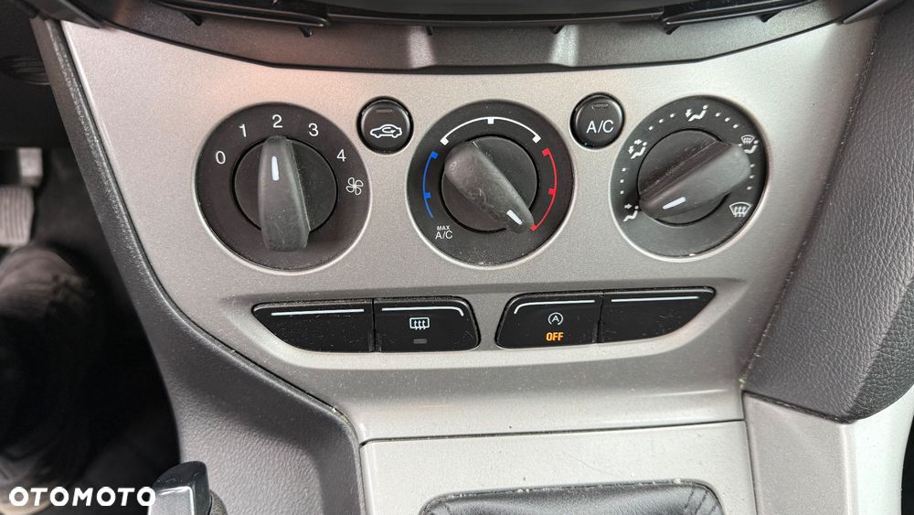 Ford Focus - 16