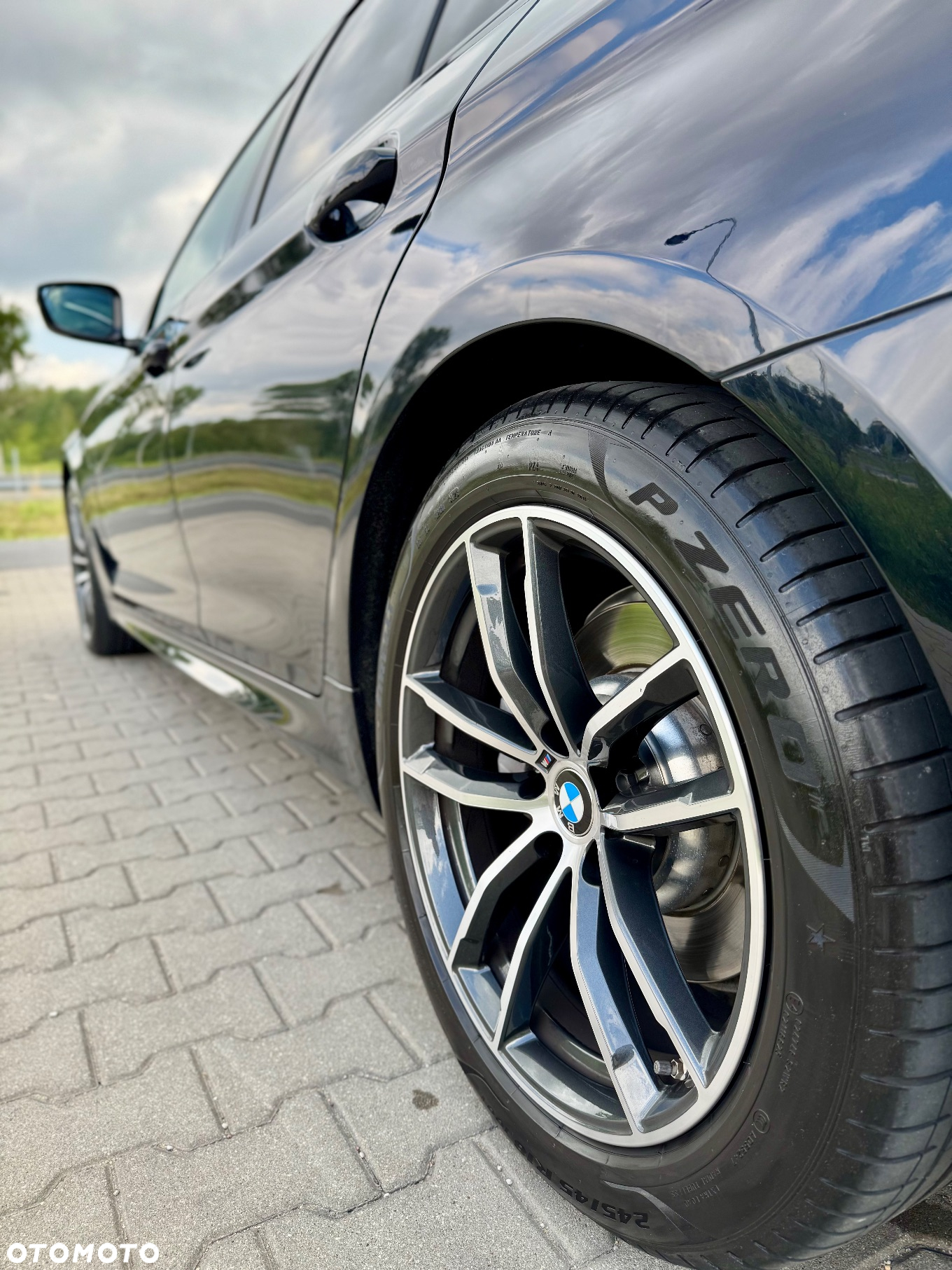 BMW Seria 5 520d xDrive Touring M Sport Edition - 28