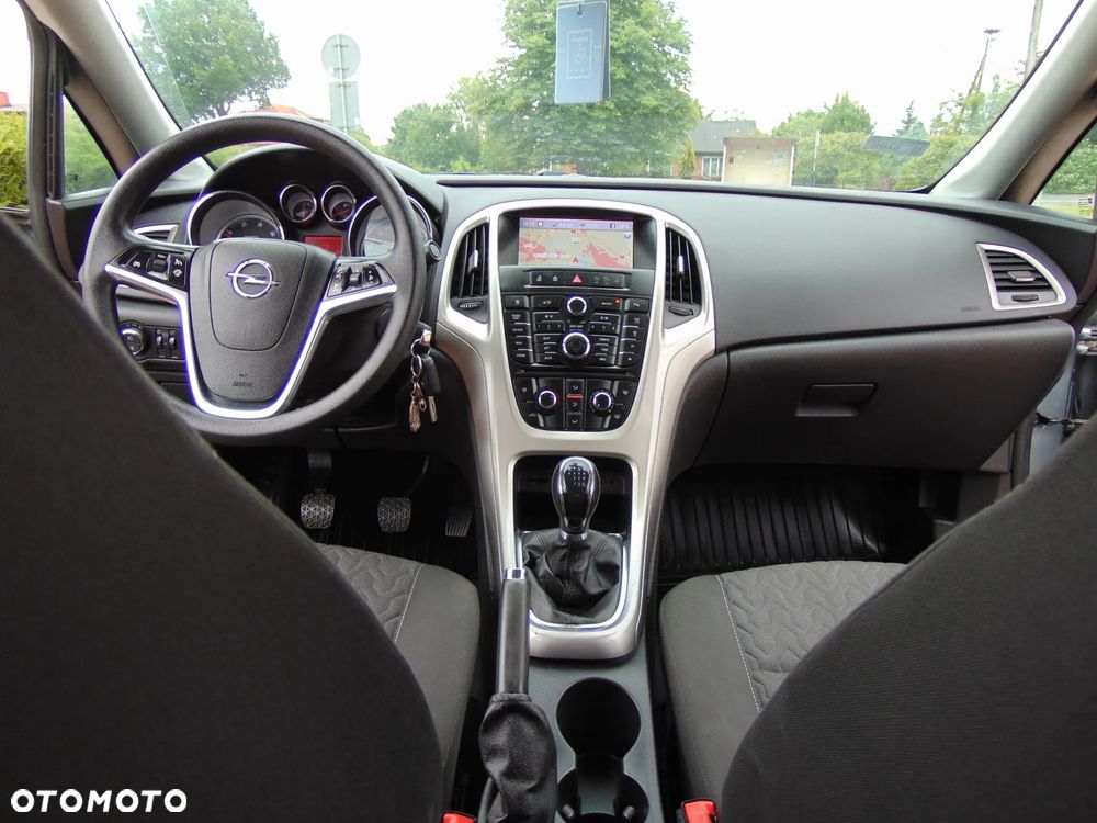 Opel Astra 1.7 CDTI DPF Exklusiv - 25
