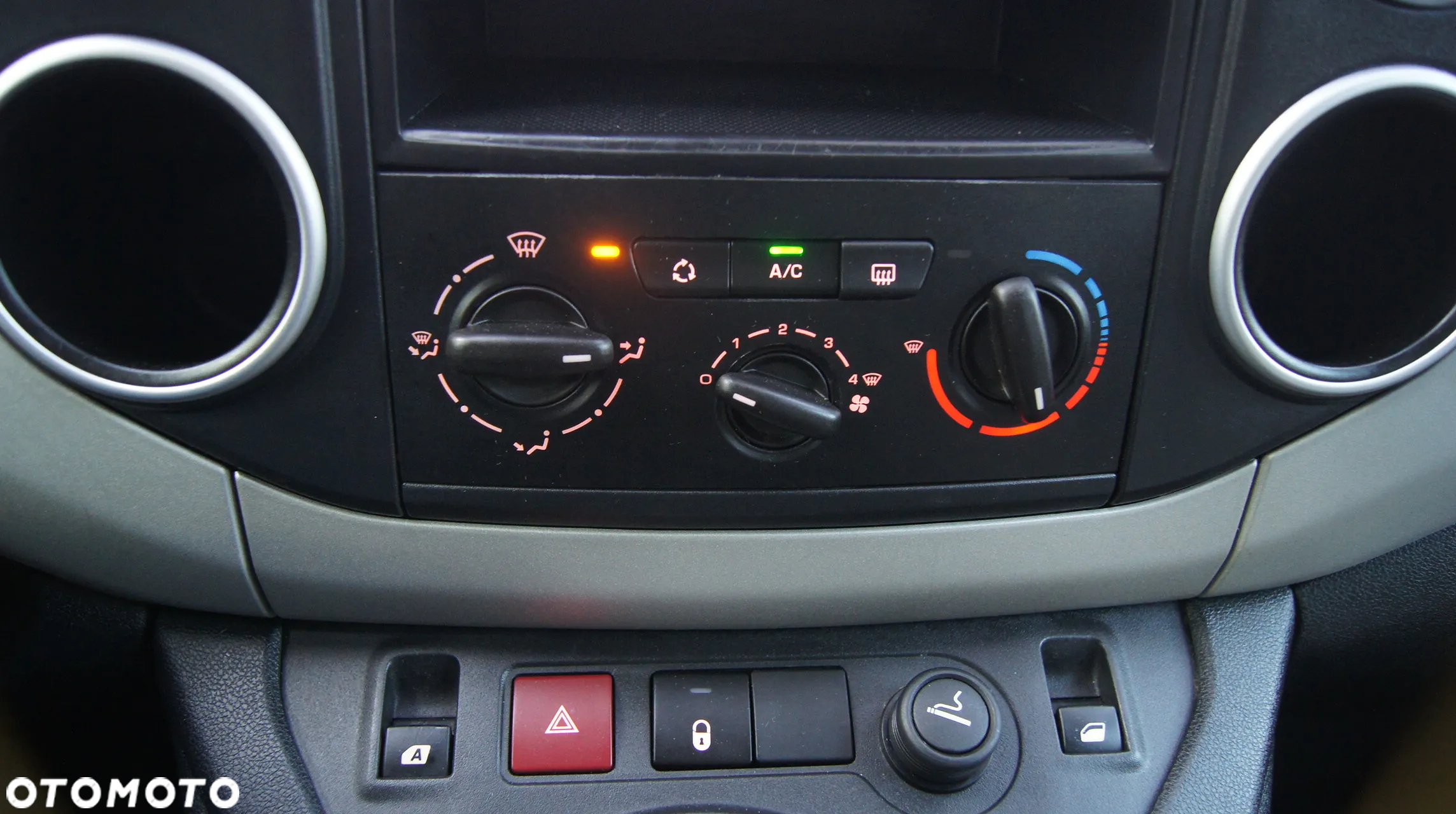 Citroën Berlingo Multispace HDi 115 FAP Selection - 19