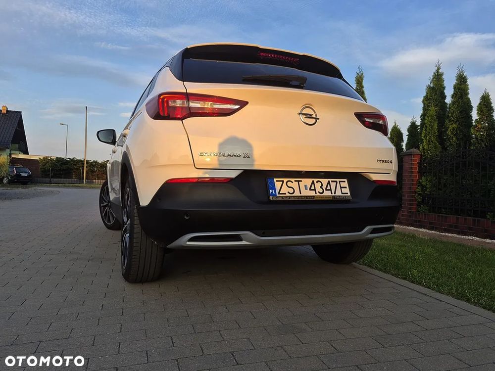 Opel Grandland X 1.6 T PHEV 4x4 Design&Tech - 28