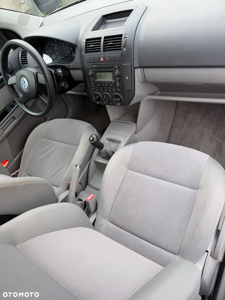 Volkswagen Polo 1.2 Comfortline - 8