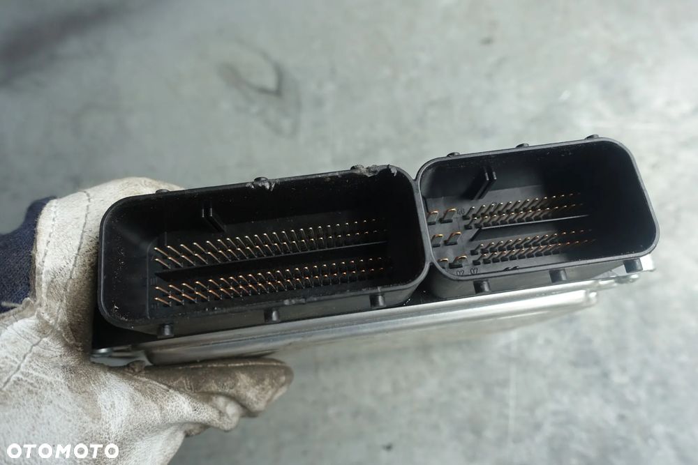 KOMPUTER SILNIKA MERCEDES W203 2.2 CDI A6461500091 - 3
