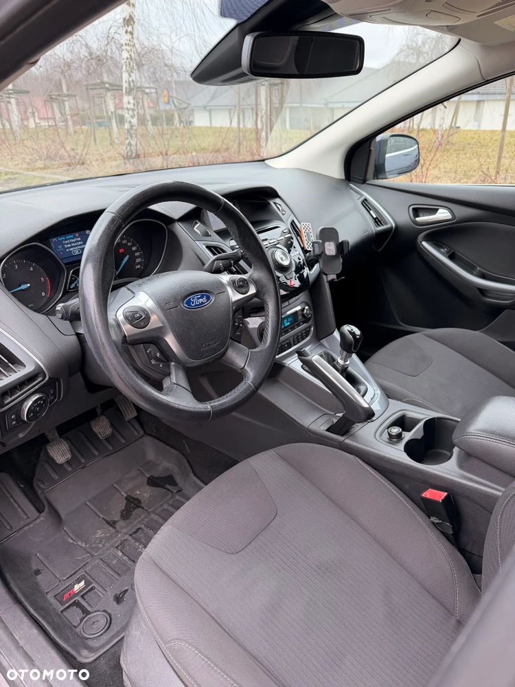 Ford Focus 1.6 TDCi DPF Titanium - 11