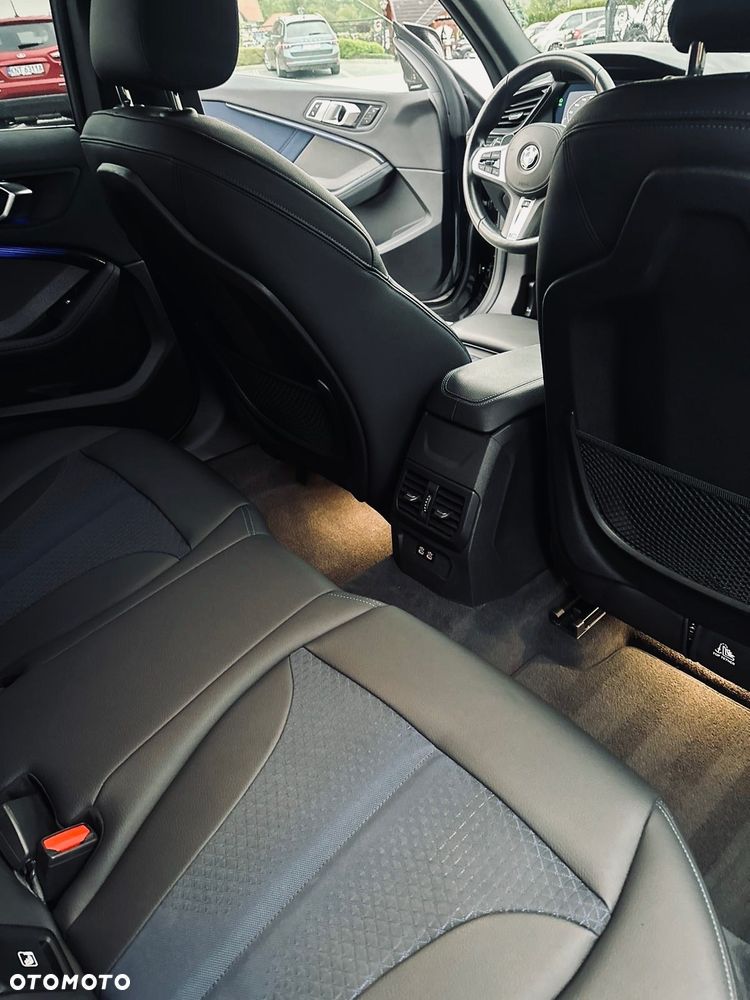 BMW Seria 2 M235i xDrive ColorVision Edition - 16