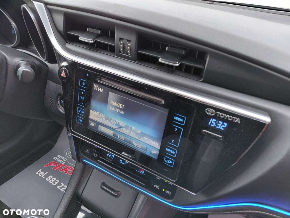 Toyota Auris - 13