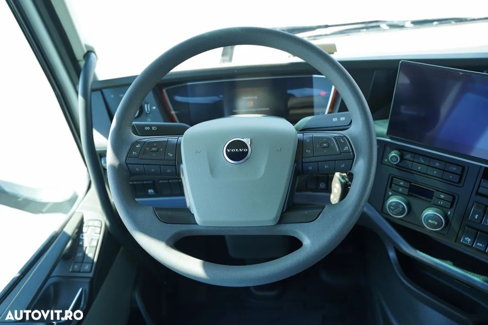 Volvo FH 460 / I-SHIFT /12. 2024 - 27