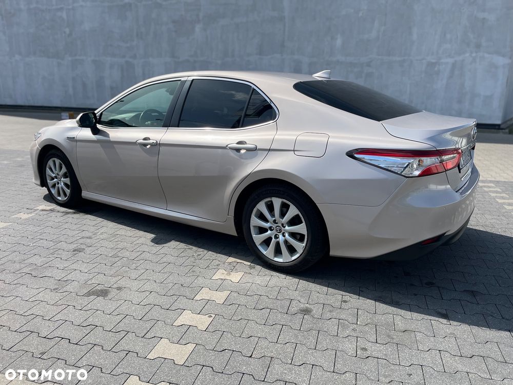 Toyota Camry 2.5 Hybrid Comfort CVT - 7