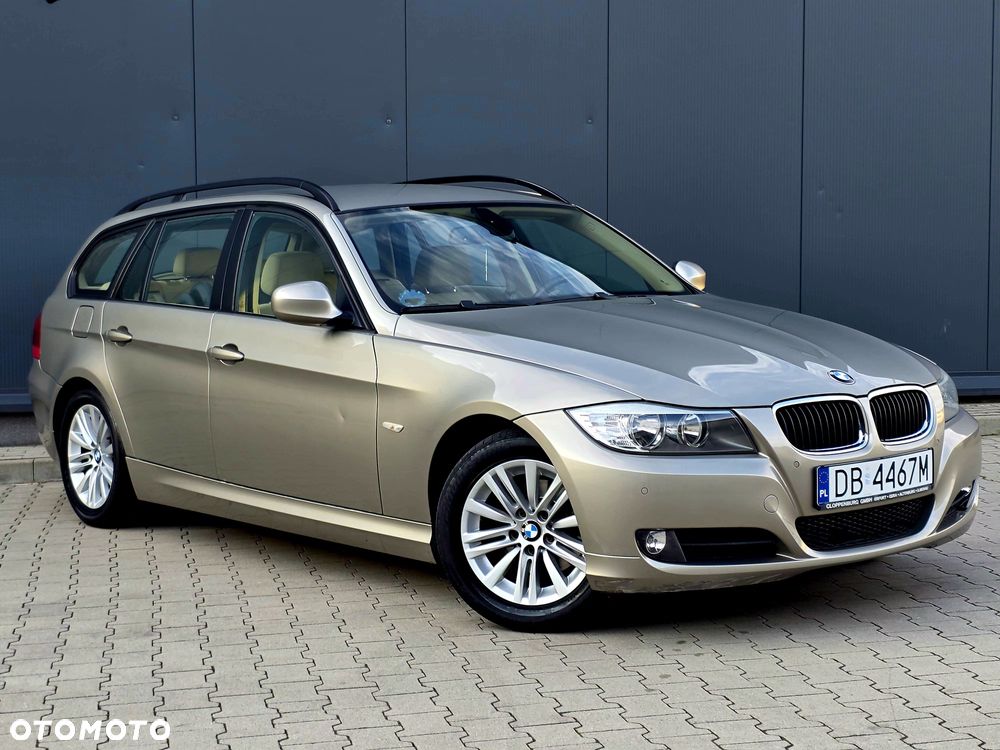 BMW Seria 3 318i - 5