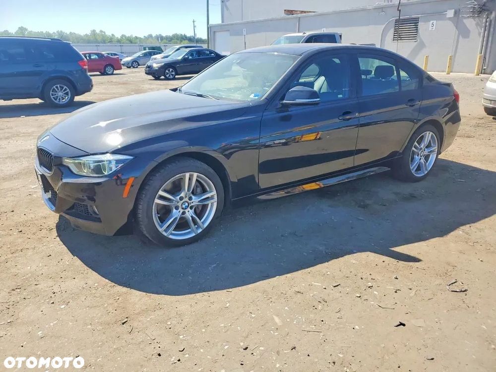 BMW Seria 3 330i Edition M Sport Shadow - 1