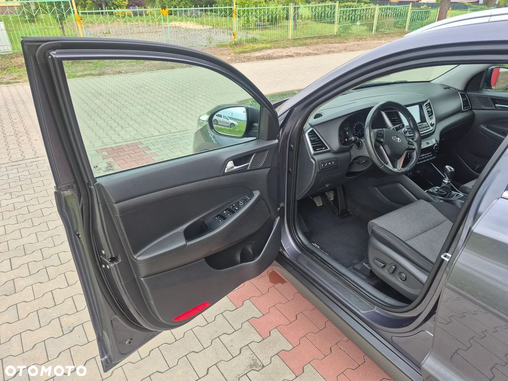 Hyundai Tucson 2.0 CRDi 4WD Advantage - 9