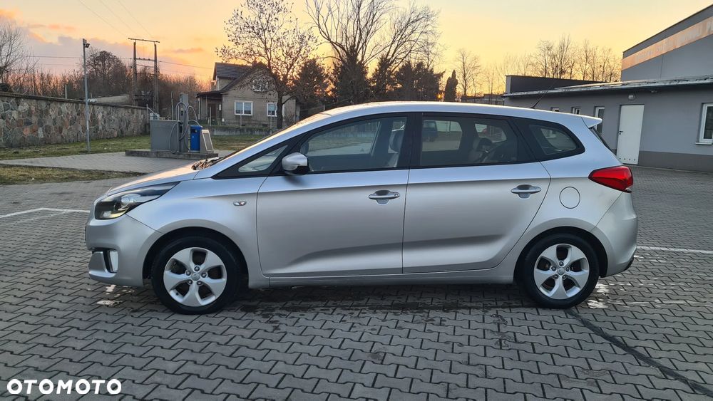 Kia Carens 1.7 CRDi L 7os - 2