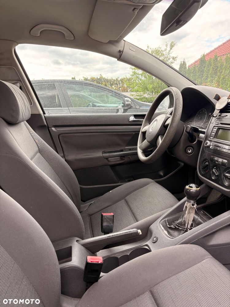 Volkswagen Golf 1.6 Trendline - 12