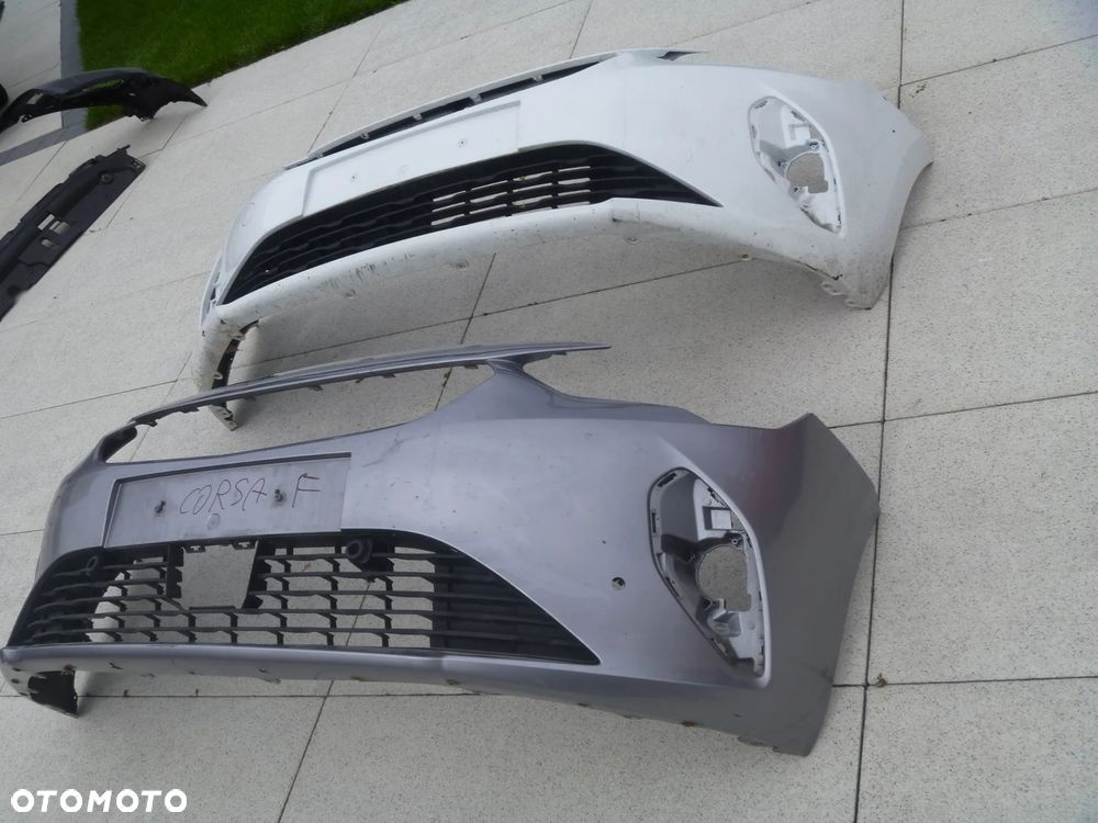 OPEL CORSA F ZDERZAK PRZEDNI KRATKA ORYGINAŁ ŁADNY - 4