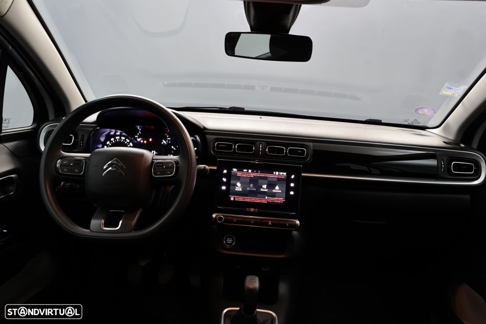 Citroën C3 1.2 PureTech Shine - 17