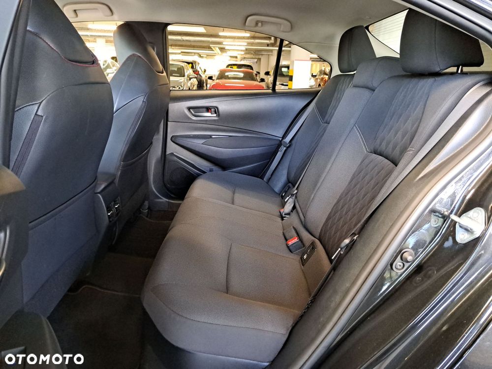 Toyota Corolla 1.8 Hybrid Comfort - 13