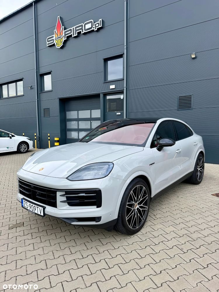 Porsche Cayenne E-Hybrid PHEV - 1