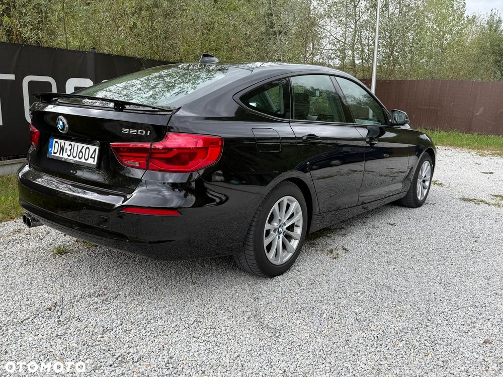 BMW 3GT 320i Advantage - 5