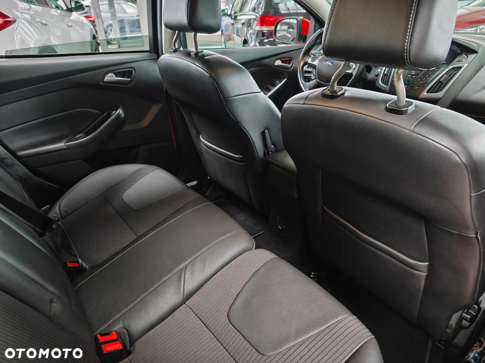 Ford Focus 1.6 EcoBoost Start-Stopp-System Titanium - 11