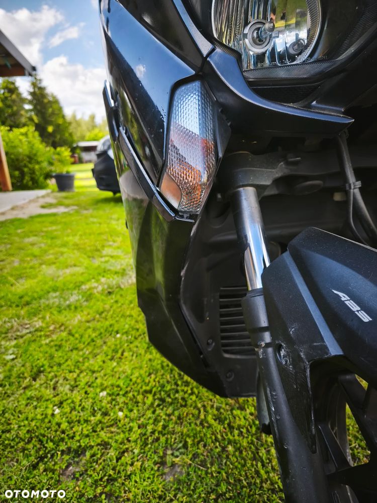 Yamaha X-max - 4