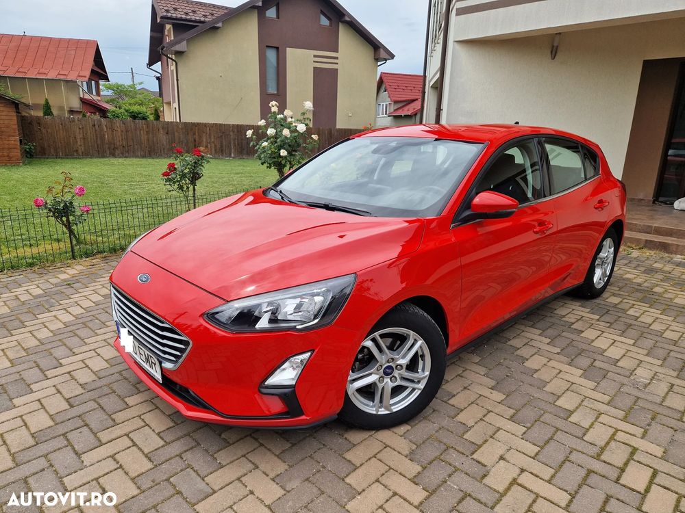 Ford Focus 1.0 EcoBoost Titanium - 18
