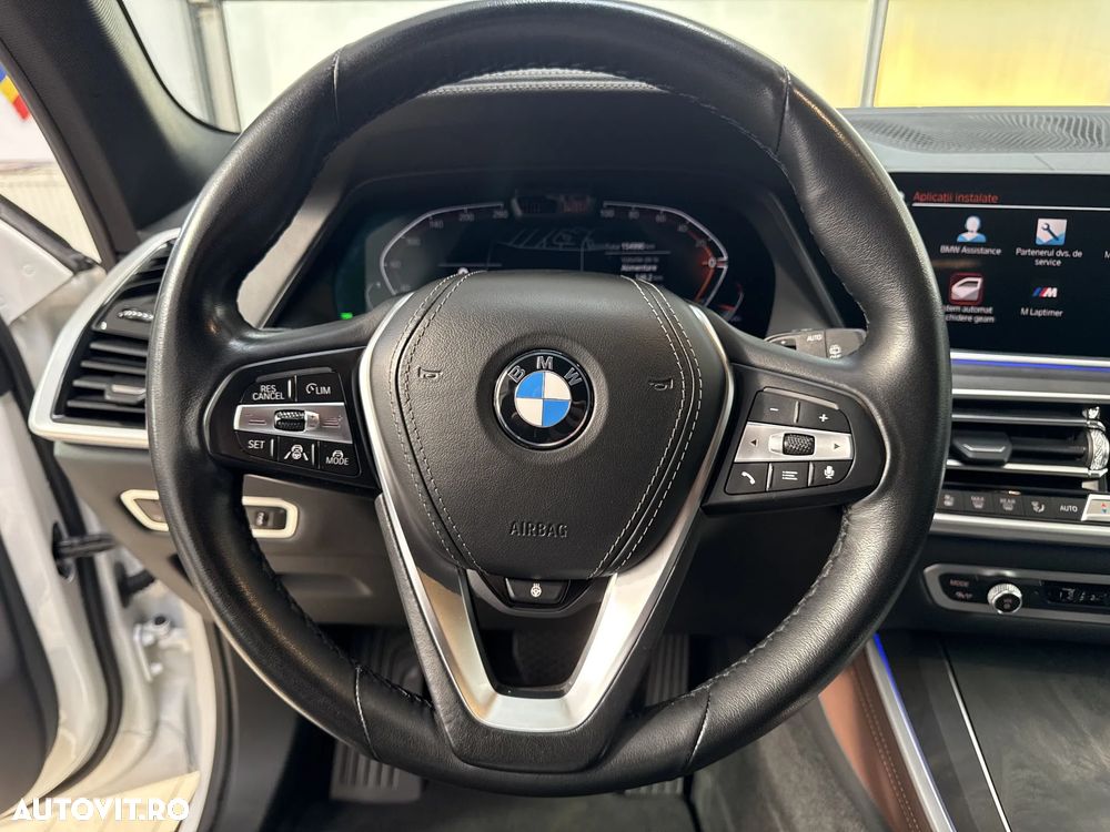 BMW X5 xDrive40i - 17