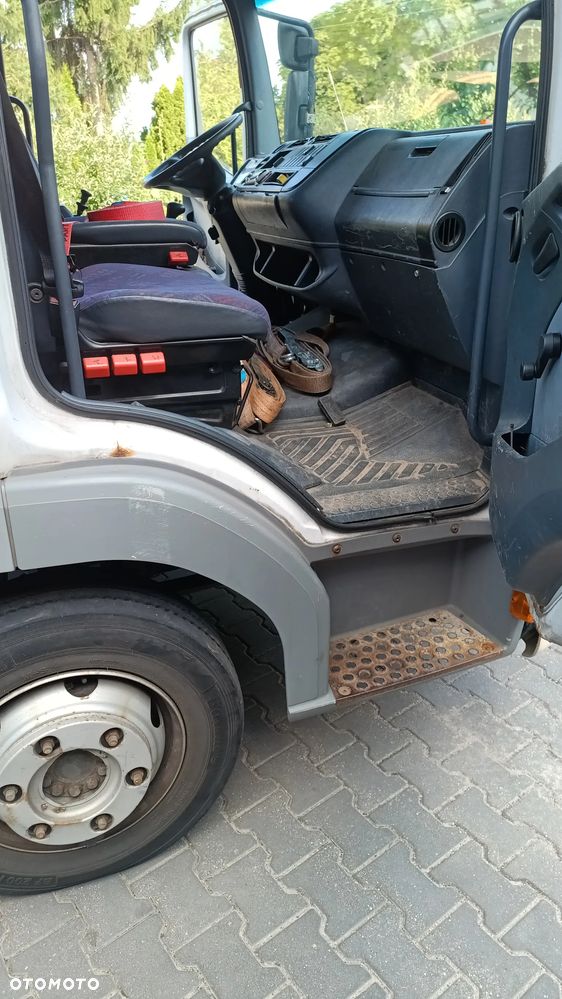 Mercedes-Benz ATEGO - 9