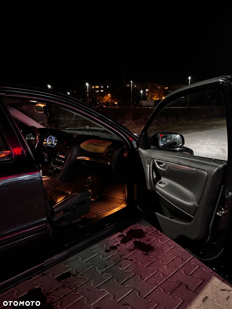 Volvo S60 2.4D Kinetic - 25