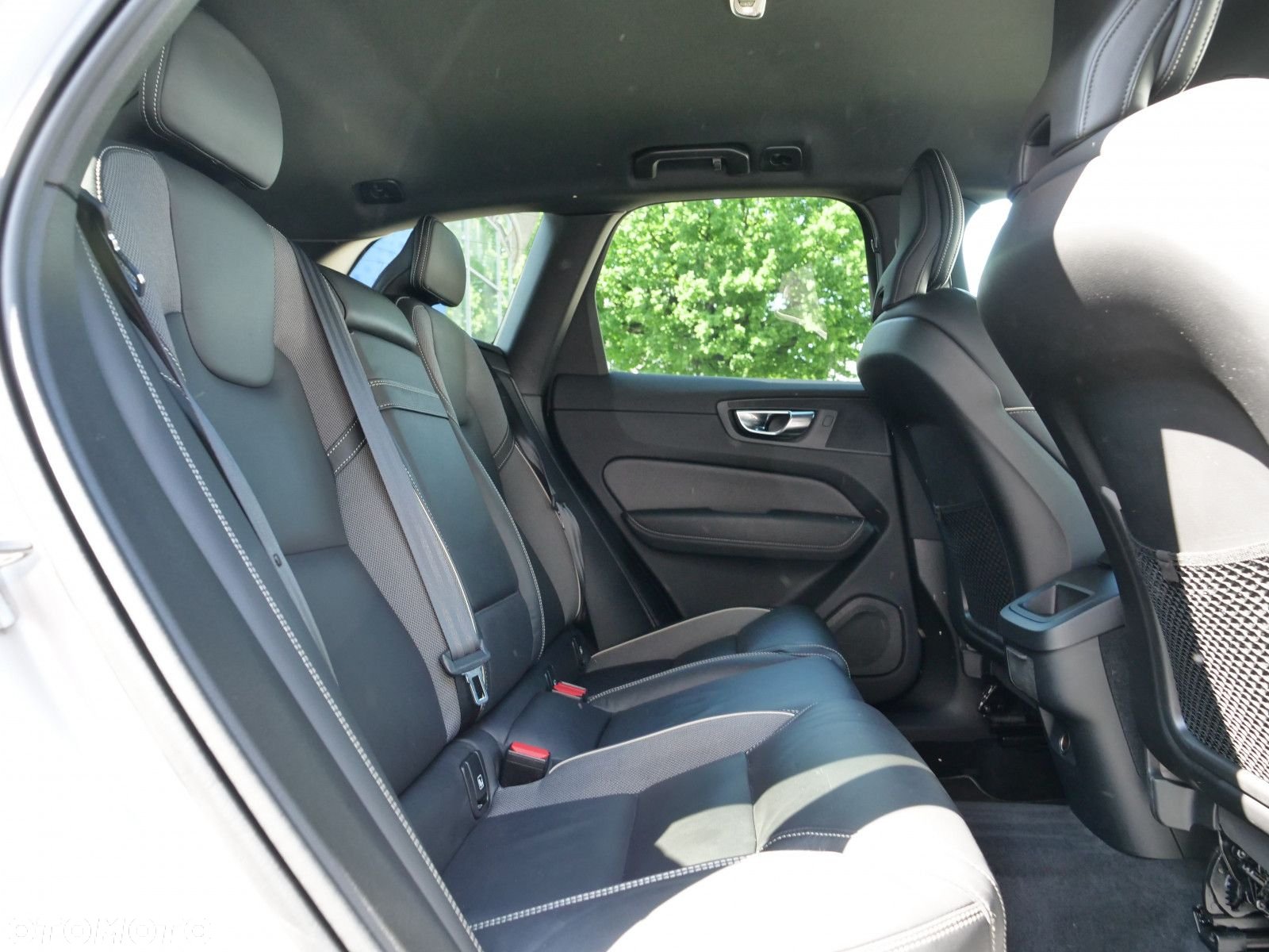 Volvo XC 60 - 31