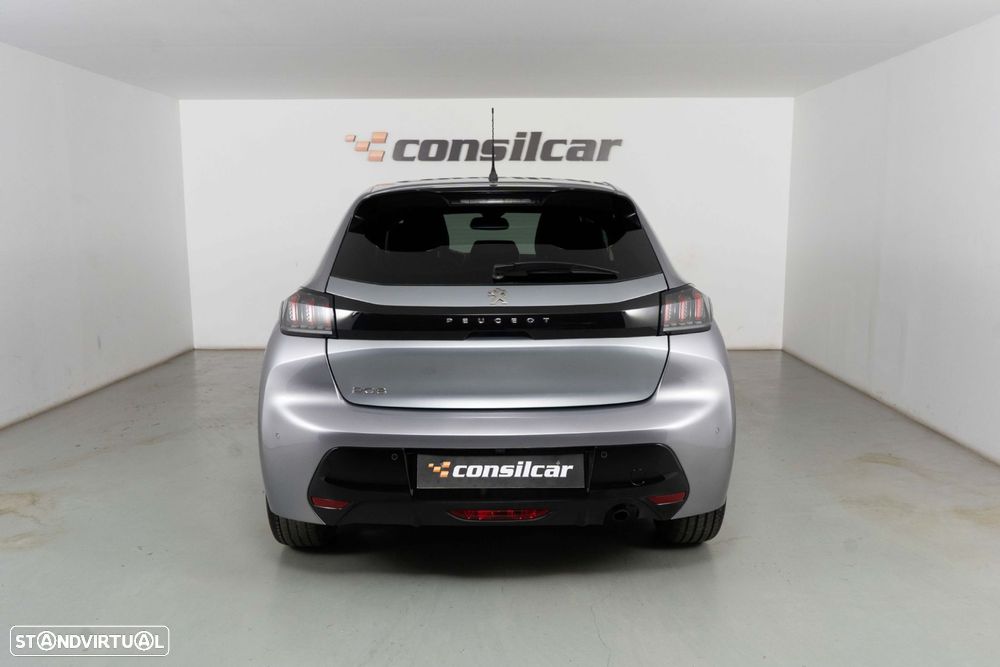 Peugeot 208 1.2 PureTech Allure Pack EAT8 - 6