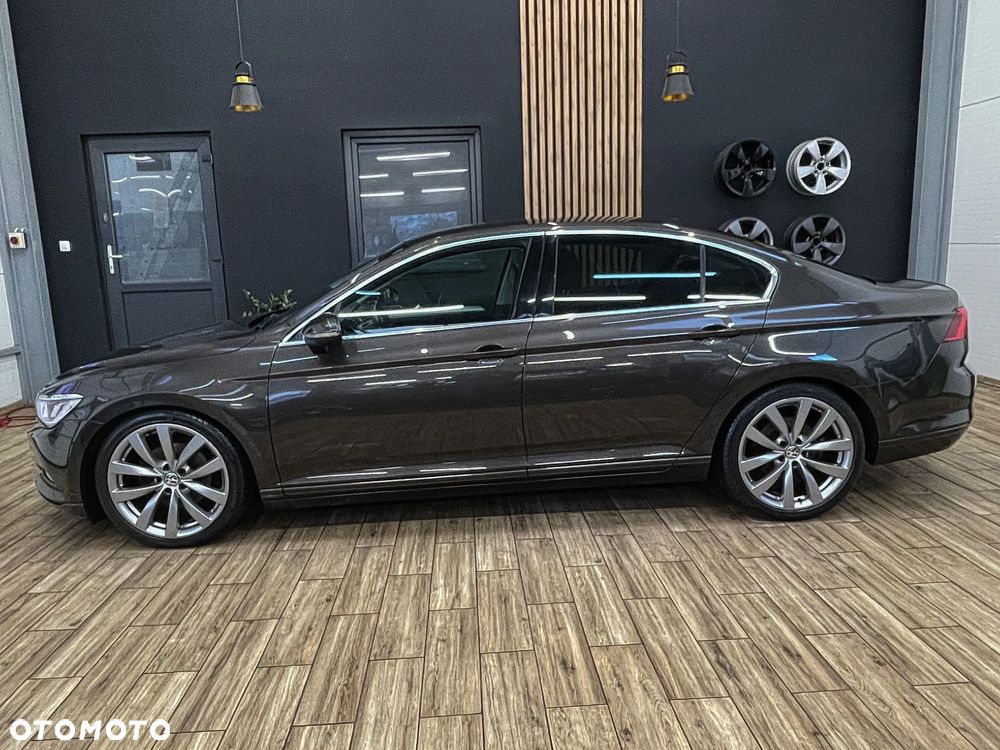 Volkswagen Passat 1.8 TSI (BlueMotion Technology) DSG Comfortline - 11