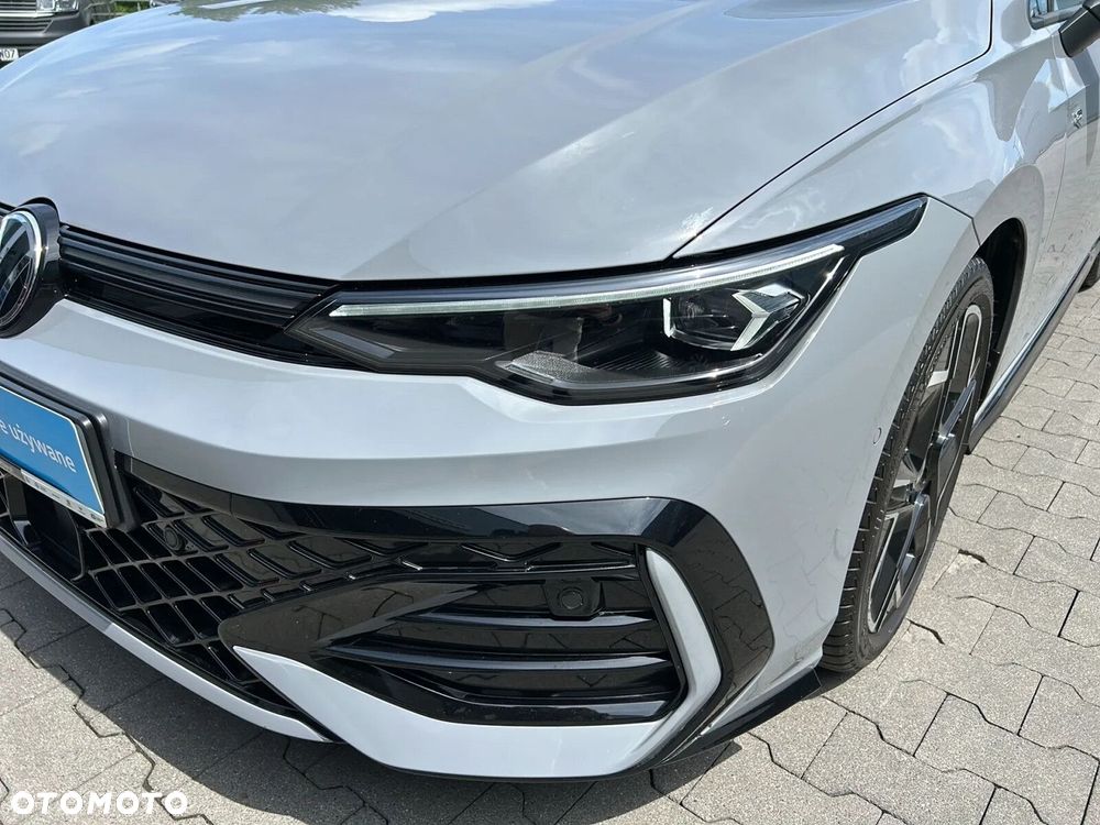 Volkswagen Golf 1.5 eTSI mHEV R-Line DSG - 38