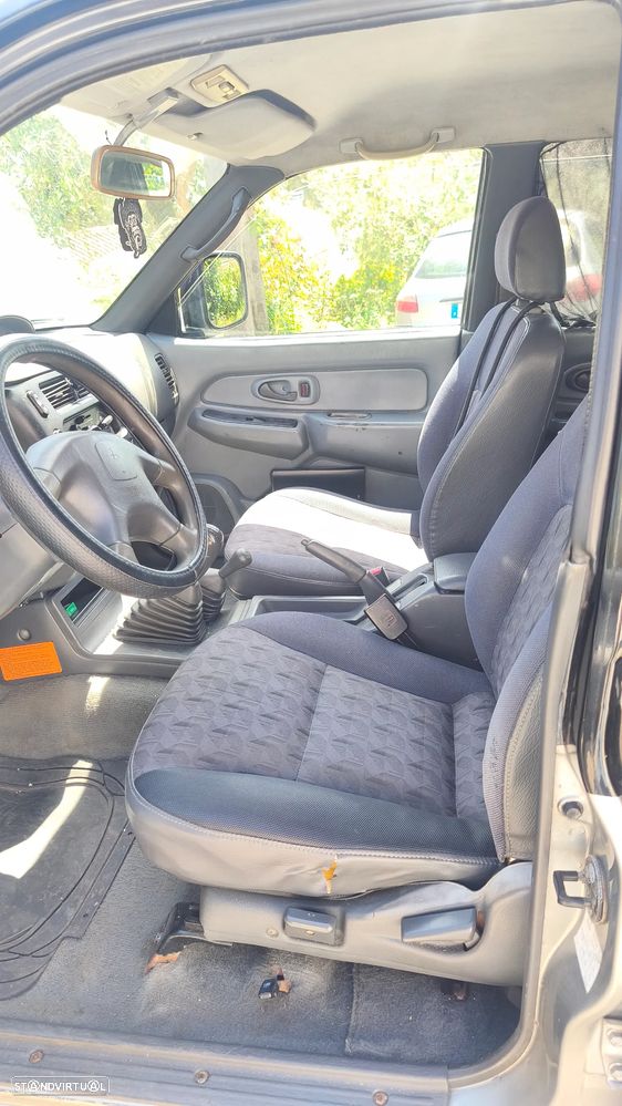 Mitsubishi L200 2.5 TD Strada CD - 8