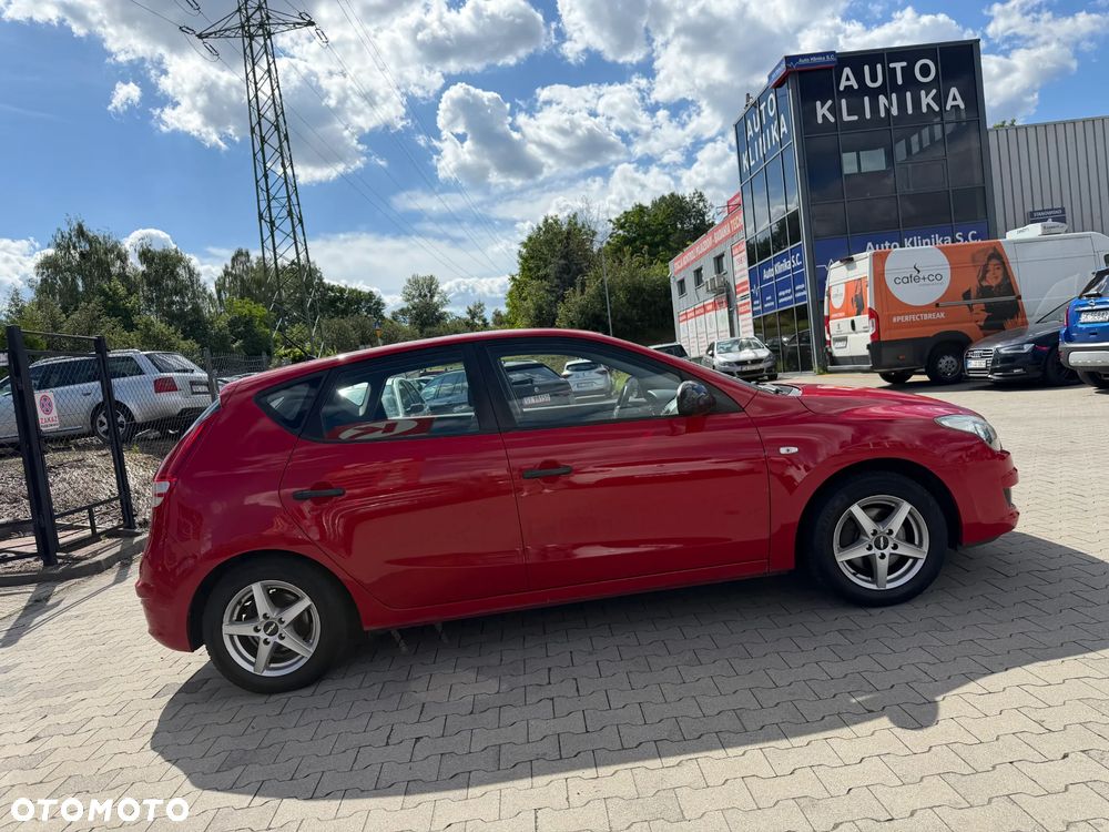 Hyundai i30 1.4 Comfort - 6